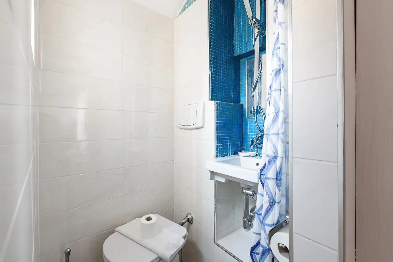 Apartment Milano Gae Aulenti Cosy Studio Italy