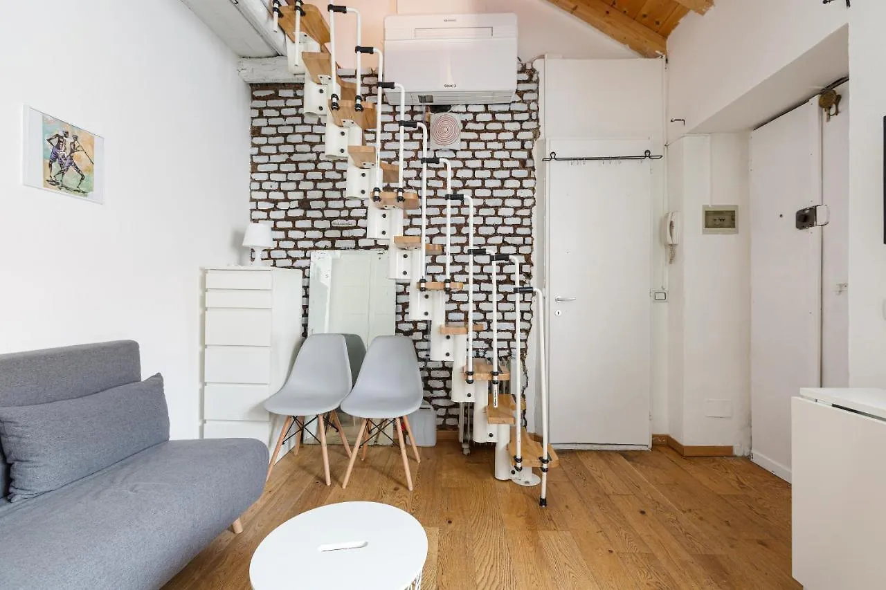 Milano Gae Aulenti Cosy Studio Apartment Milan