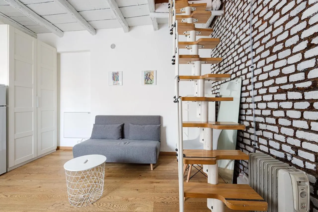 Milano Gae Aulenti Cosy Studio Apartment Milan